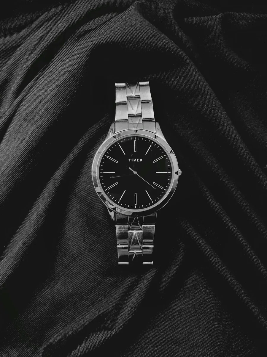 Reloj elegante para hombre de acero inoxidable